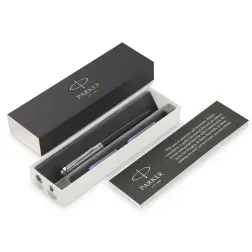 Nalivno pero Parker Jotter